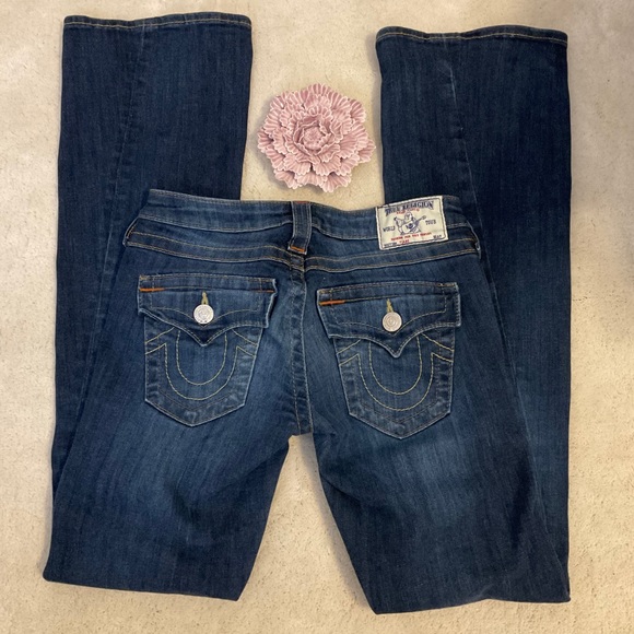 True Religion Denim - EUC True Religion Jeans Low Rise Flare Sz 25